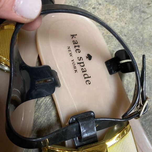 Kate Spade New York Black Rubber T-Strap Thong Sandal Size 9 New - Picture 6 of 7